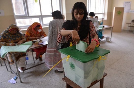 Voting: Decision to register overseas Pakistanis