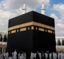 Saudi Arabia allows to pay Hajj expenses in installments