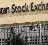 Pakistan stock exchange returns back to 20 year old trading system