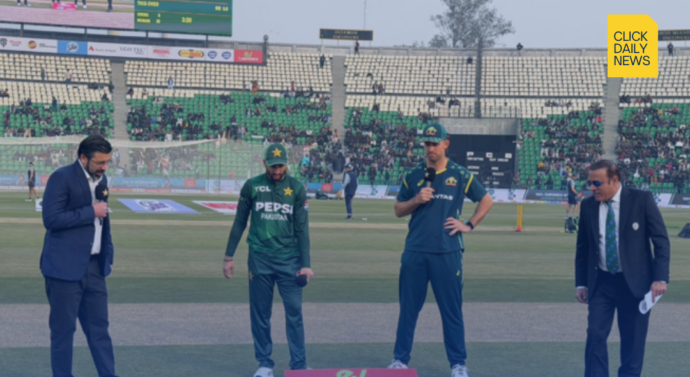 Second T20: Pakistan choose to bat against Australia in Lahore