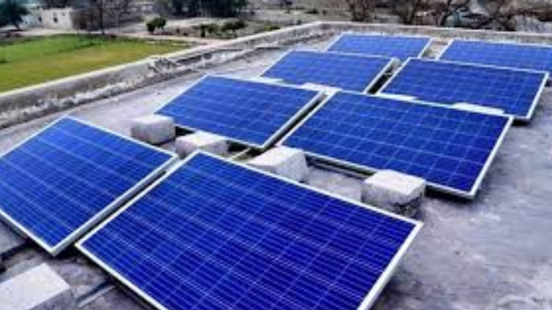 IMF Tax Proposal May Increase Solar Panel Prices in Pakistan