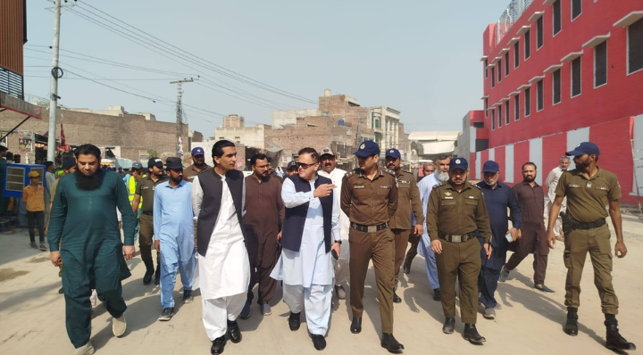 DPO Okara and Deputy Commissioner Inspect Main Ashura Procession Route in Depalpur